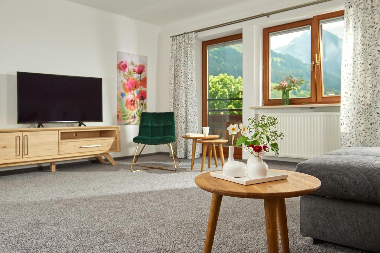 Hornblick Fewo- Ab Mai Freie Fahrt Mit Bergbahnen オーベルストドルフ エクステリア 写真